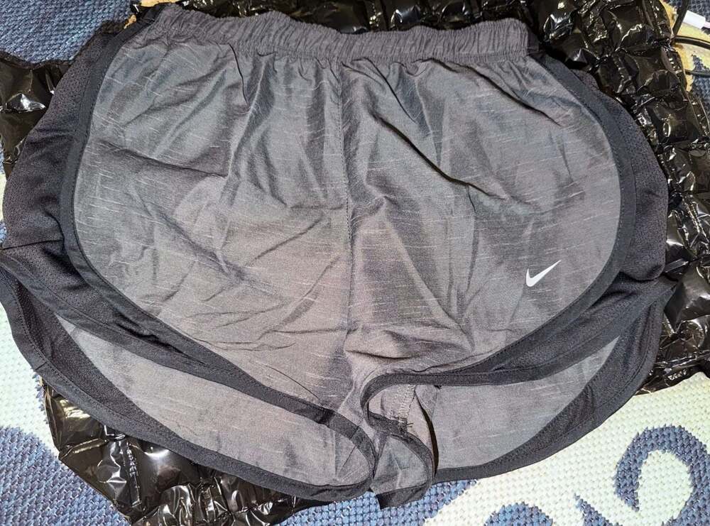 Nike Women's Tempo Dry-FIT Running Shorts Black/Dark Grey Heather (DB4487-083)